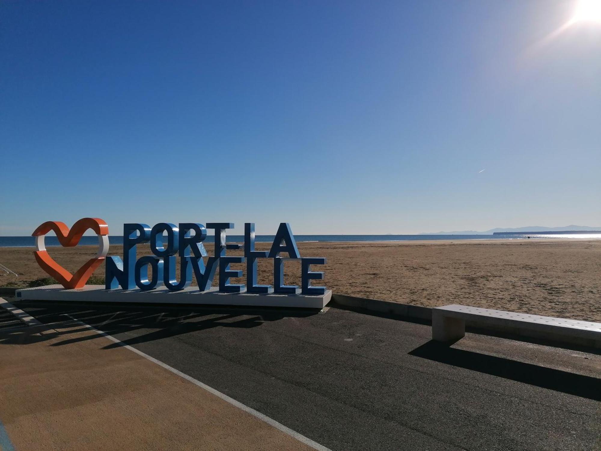 Entre Mer Et Roseaux - Piscine - Proche Centre Et Mer - Petfriendly 포르트라누벨 외부 사진